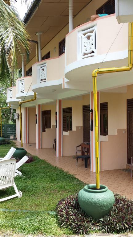 Hilda Guest House Hikkaduwa Ruang foto
